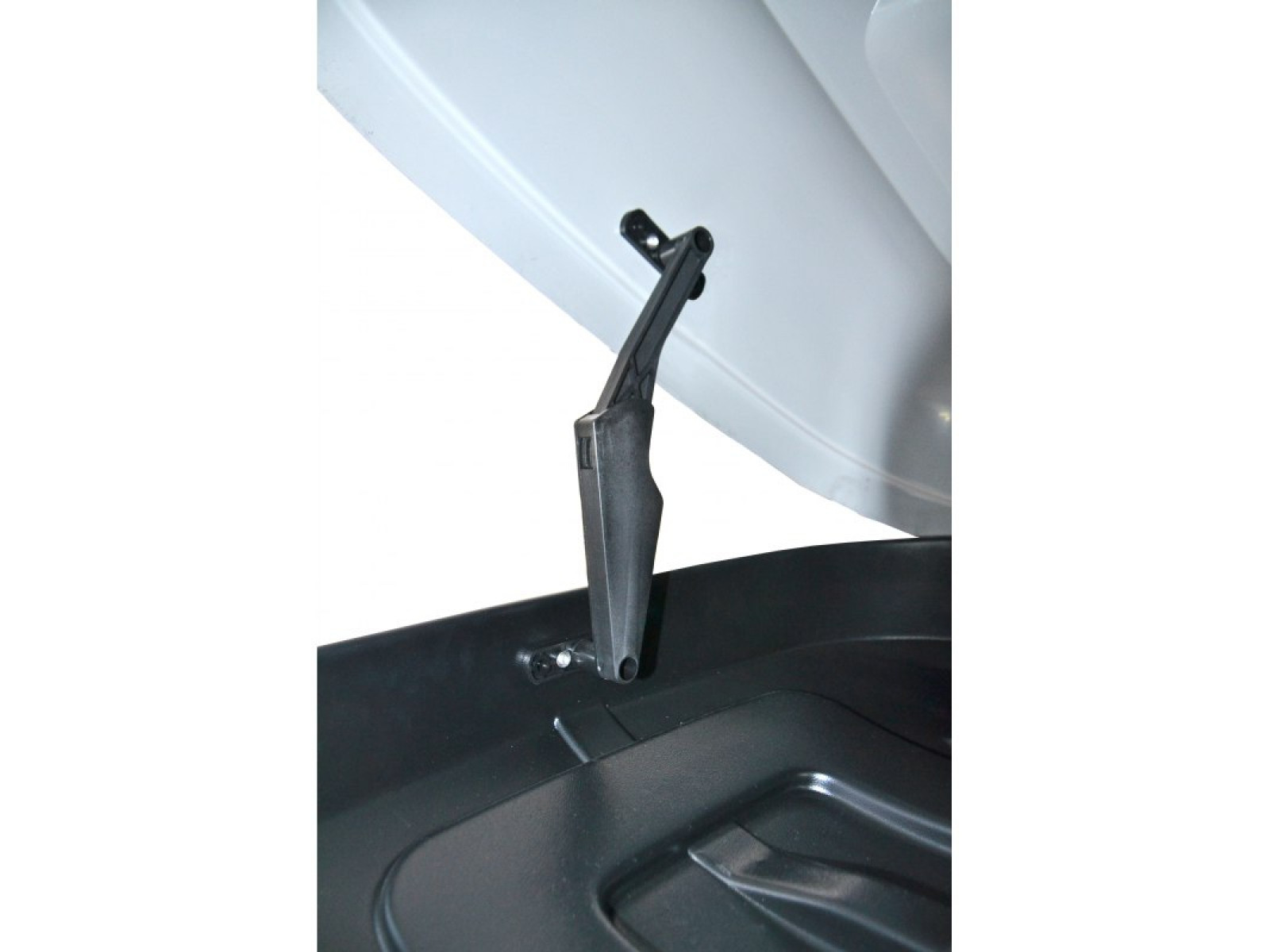 Автобокс (бокс на крышу) Turino Sport 480 л., 2100 х 800 х 450мм., белый, матовый (двухсторнний)