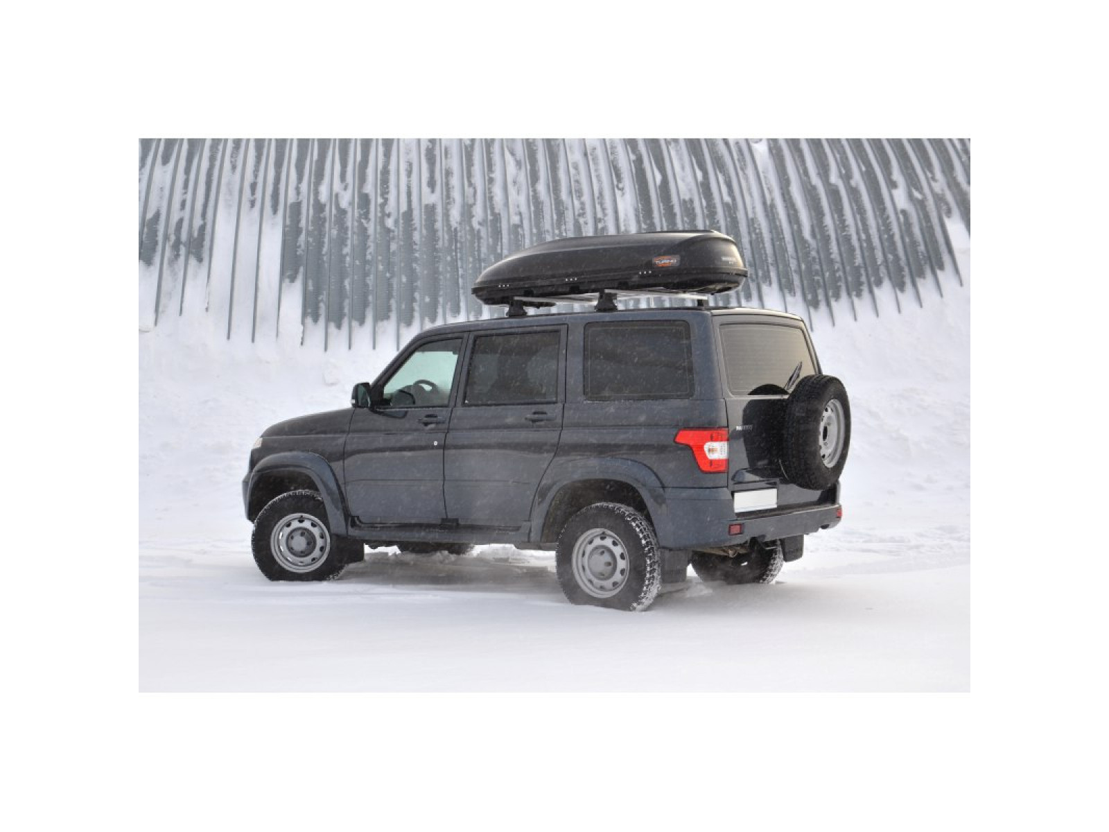Автобокс (бокс на крышу) Turino Sport 480 л., 2100 х 800 х 450мм., черный, матовый (двухсторнний)
