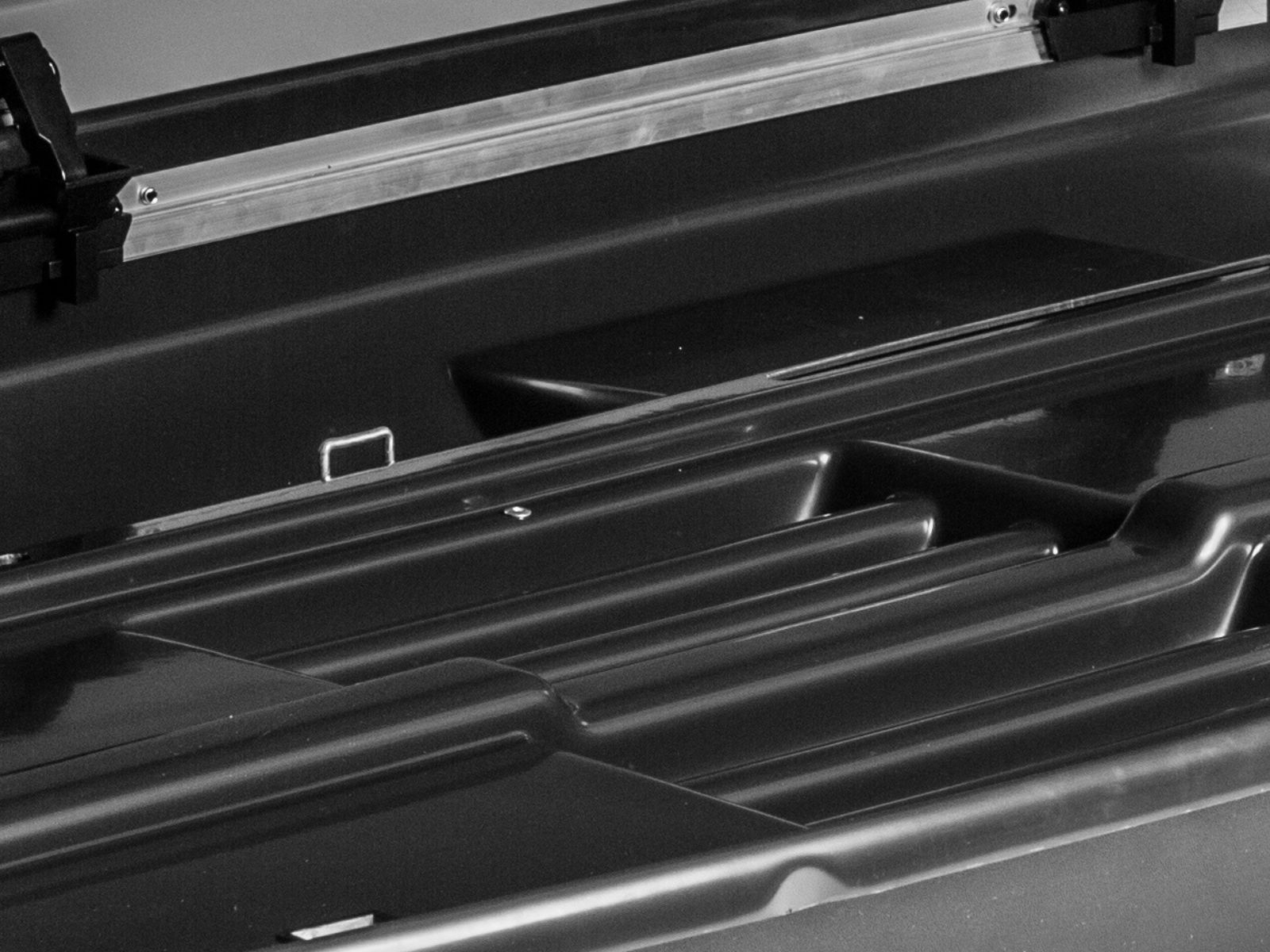 Автобокс на крышу Koffer 440 Белый Глянец с двусторонним открытием